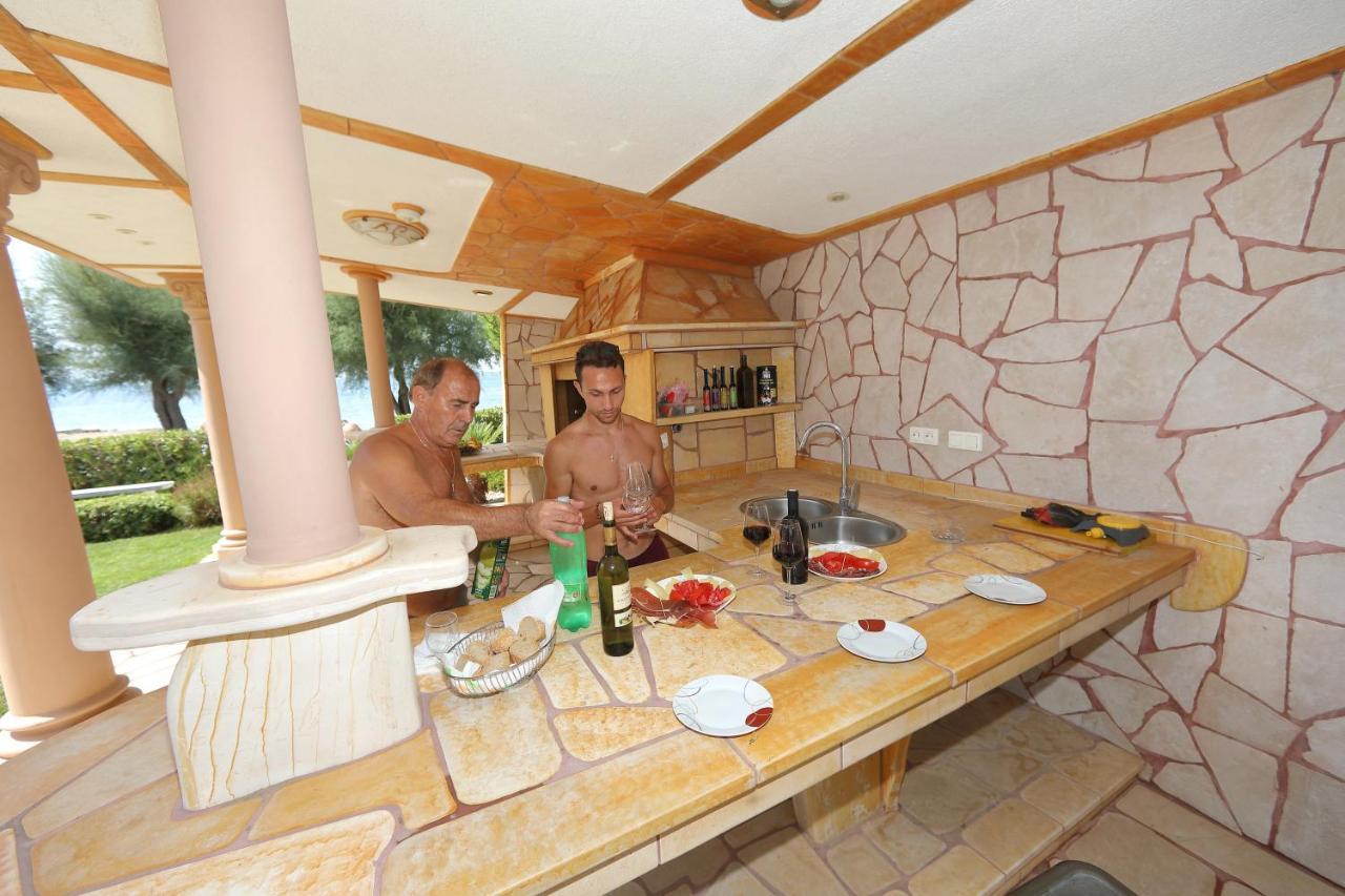 Villa Palma Sukošan Buitenkant foto