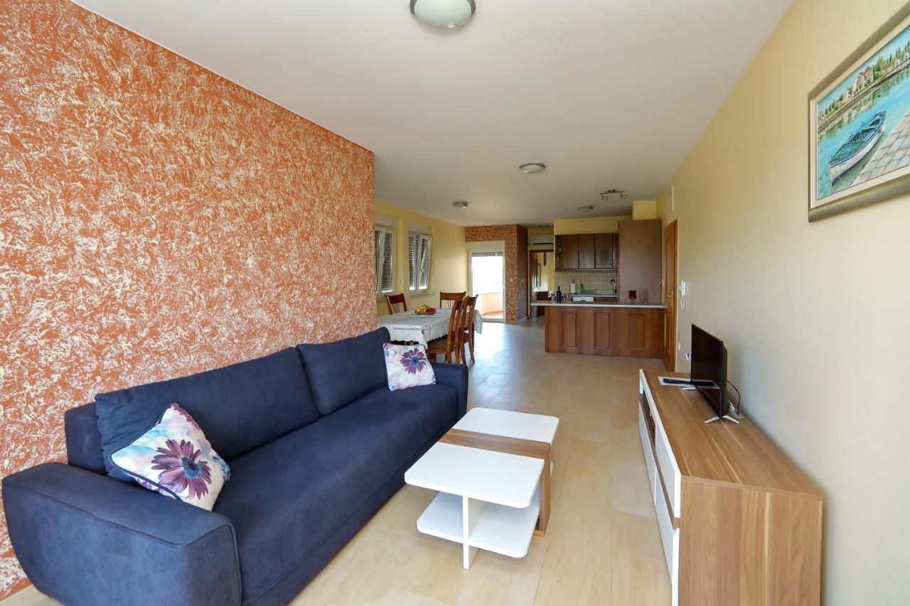 Villa Palma Sukošan Buitenkant foto