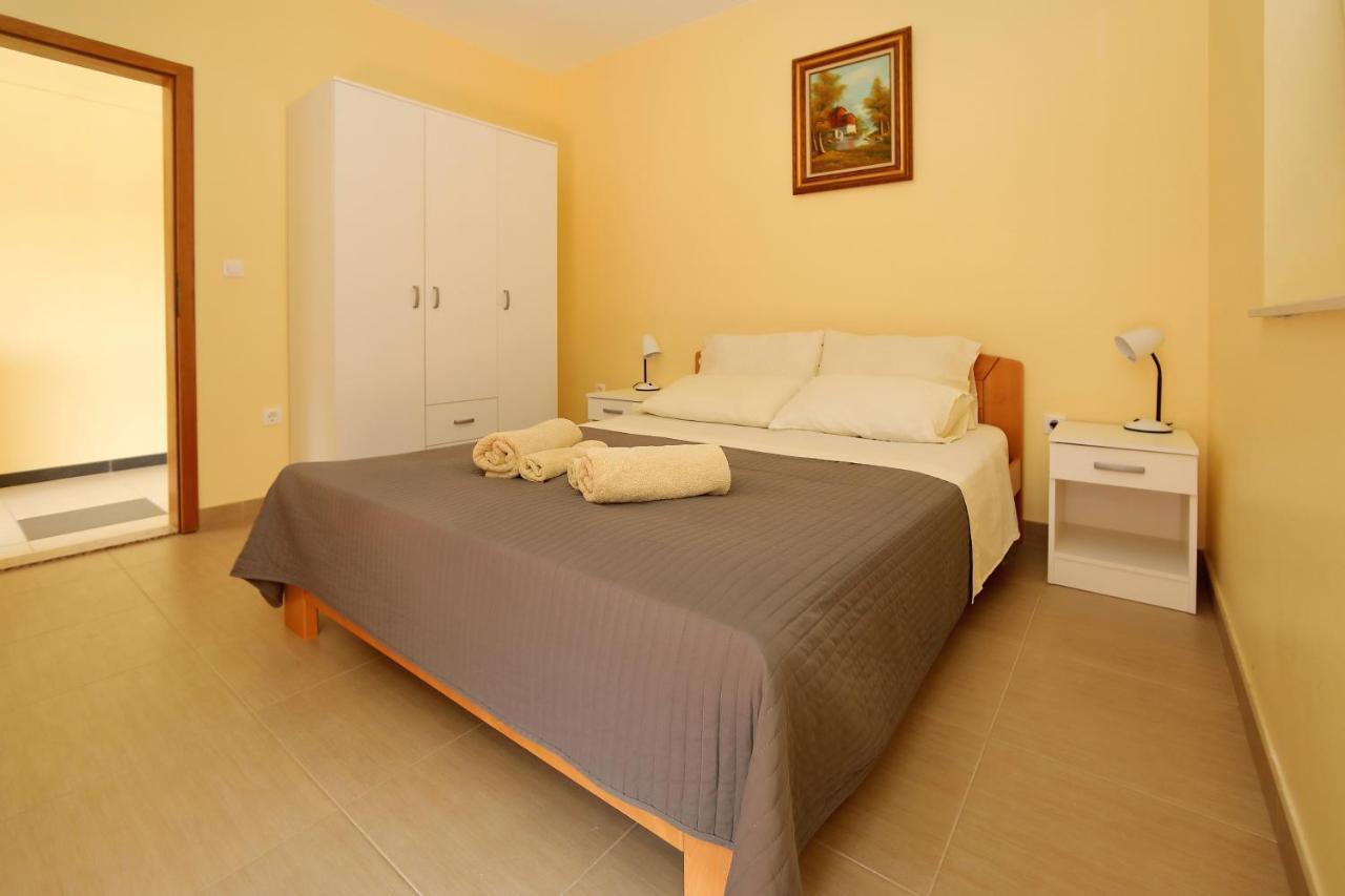 Villa Palma Sukošan Buitenkant foto