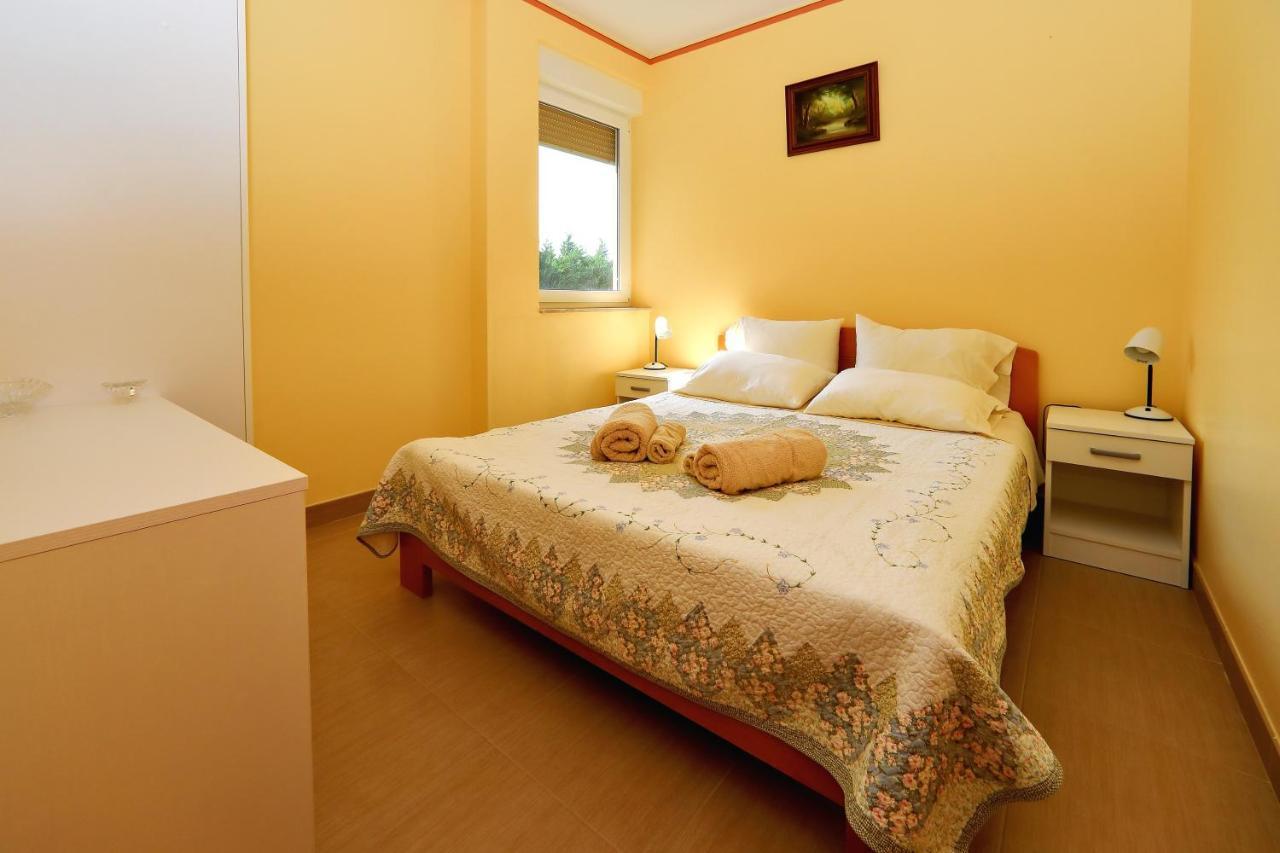 Villa Palma Sukošan Buitenkant foto