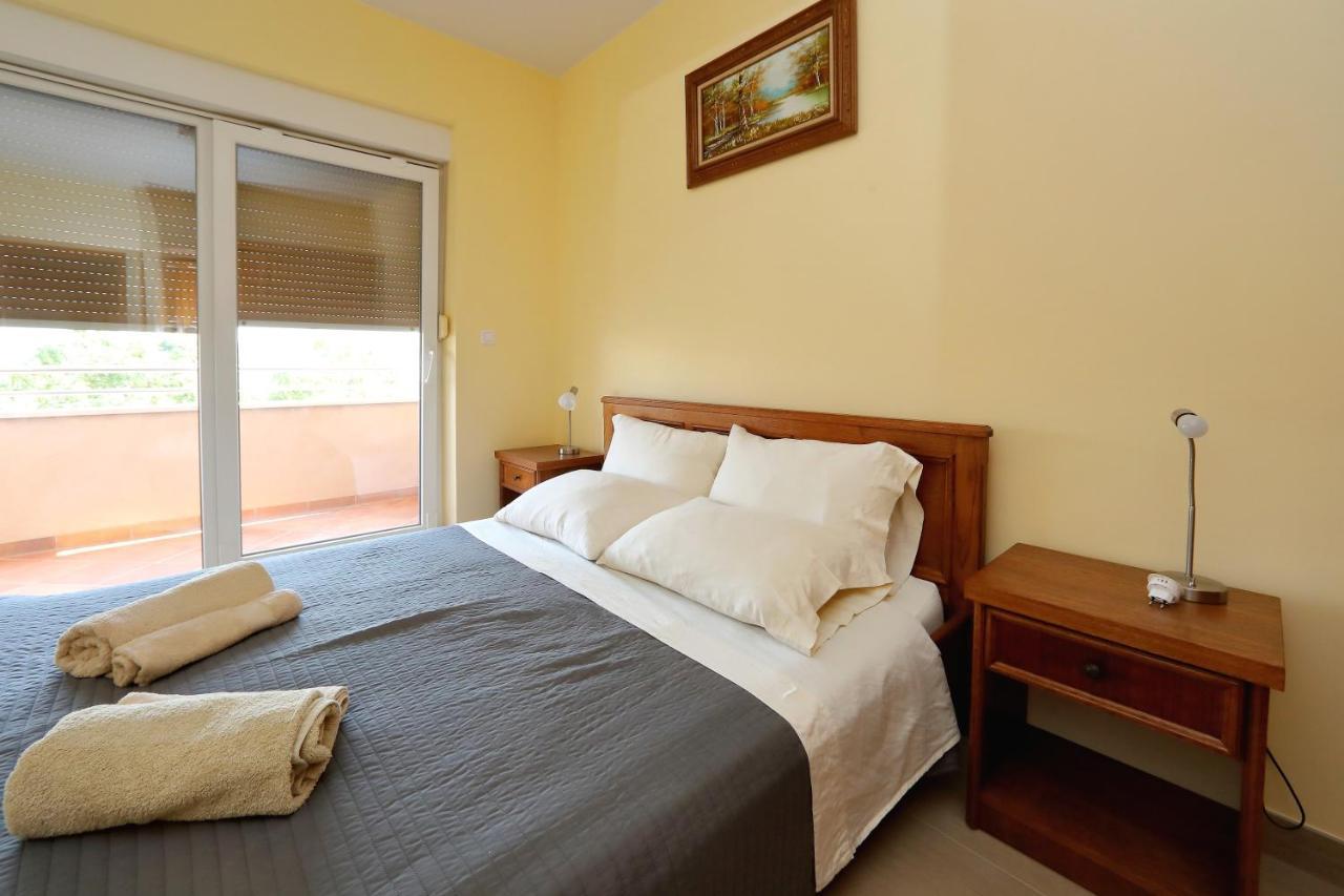 Villa Palma Sukošan Buitenkant foto