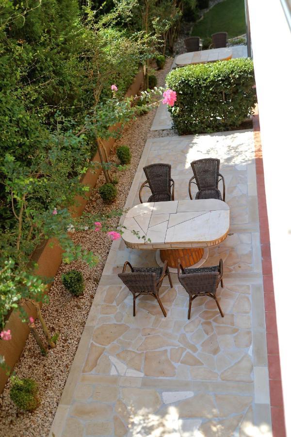 Villa Palma Sukošan Buitenkant foto